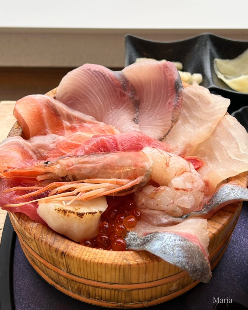 糸島海鮮堂二見ヶ浦本店の糸島海鮮丼(並)