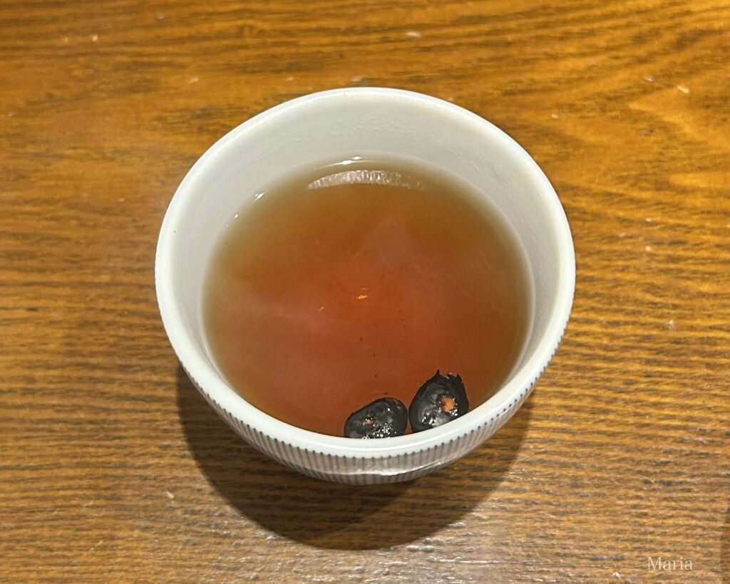 日本橋 天丼 金子半之助 日本橋総本店の黒豆茶