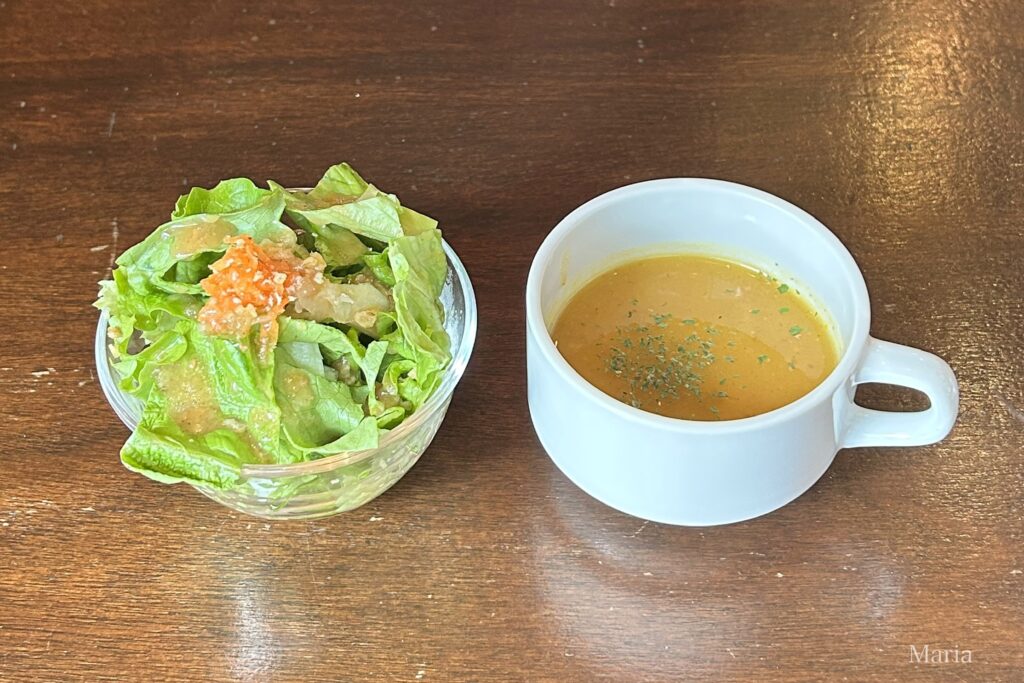 Bistro Roven 三田 サラダ 香味野菜のポタージュ